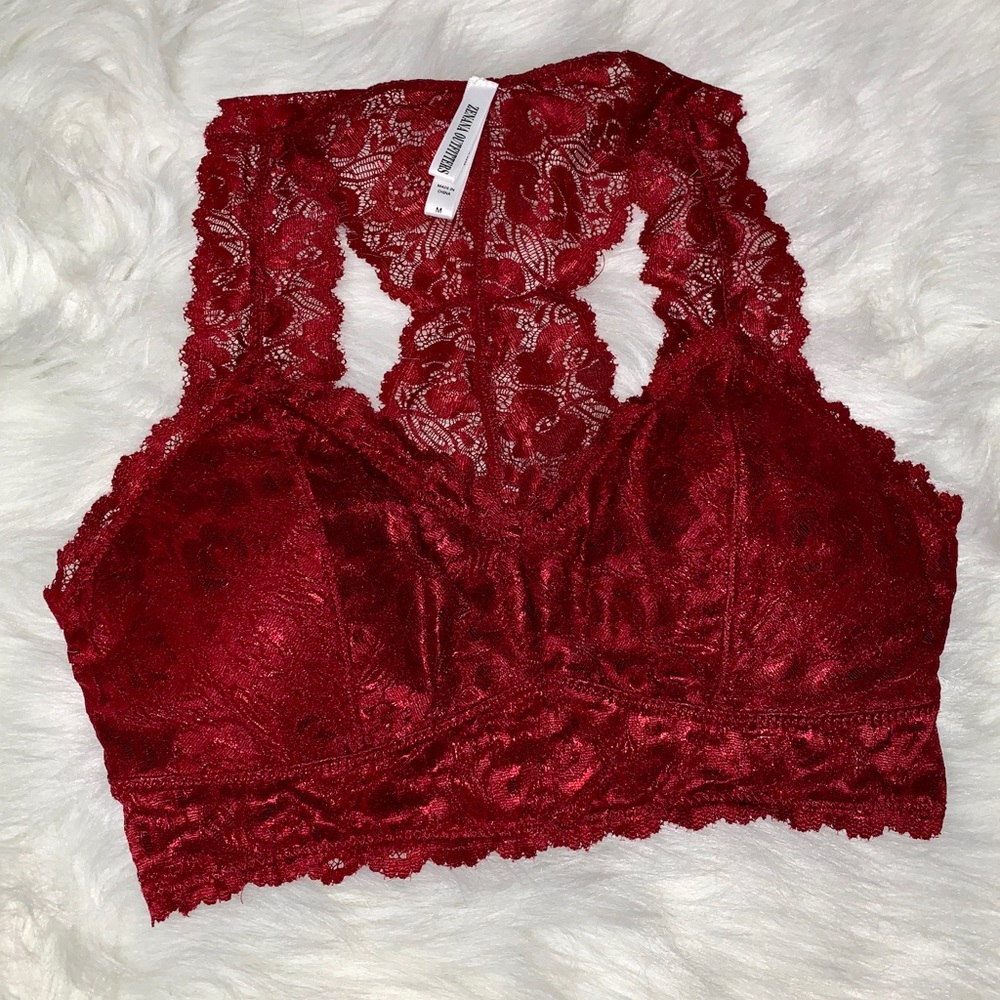 🌺 Lacy Bralette 🌺 NWOT